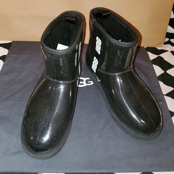 Waterproof boots - Picture 8 of 9